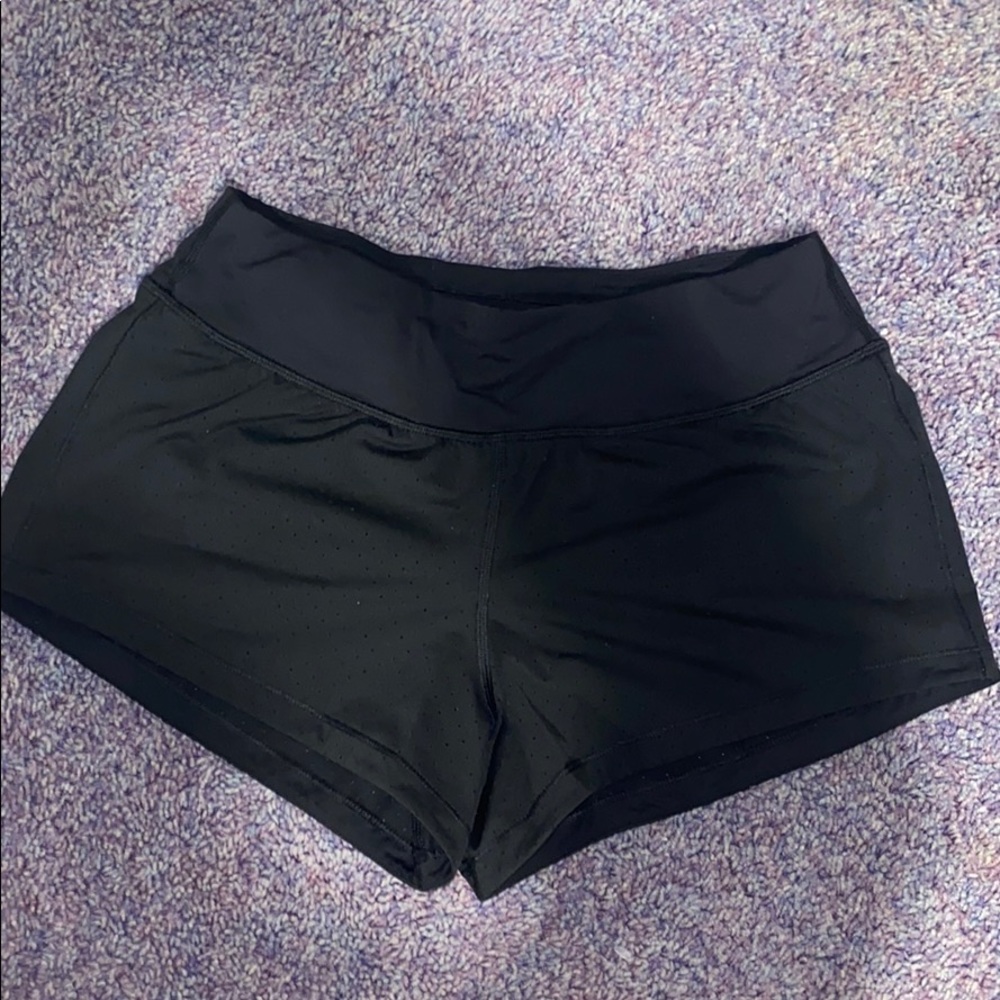 Lululemon short